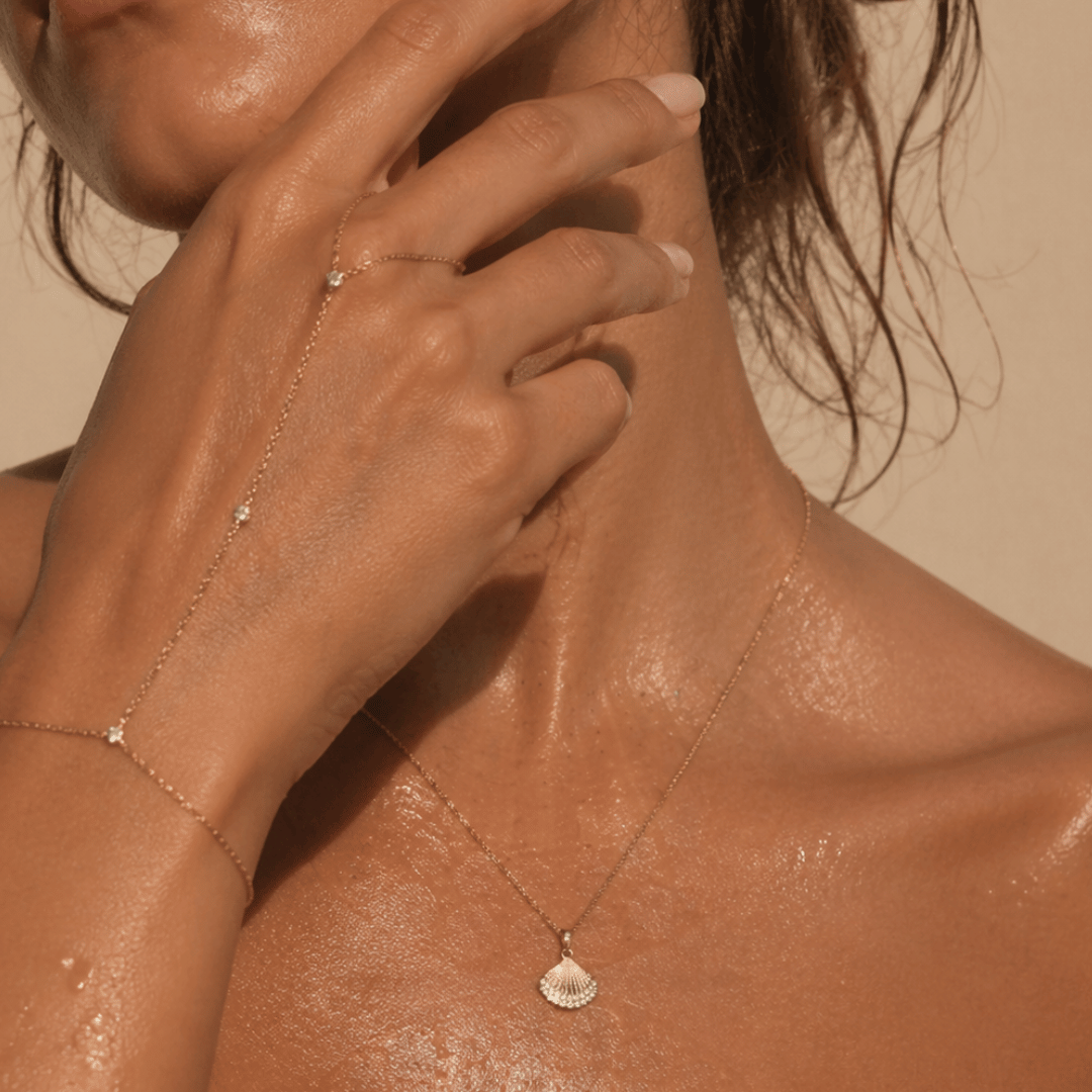 CARA HAND CHAIN