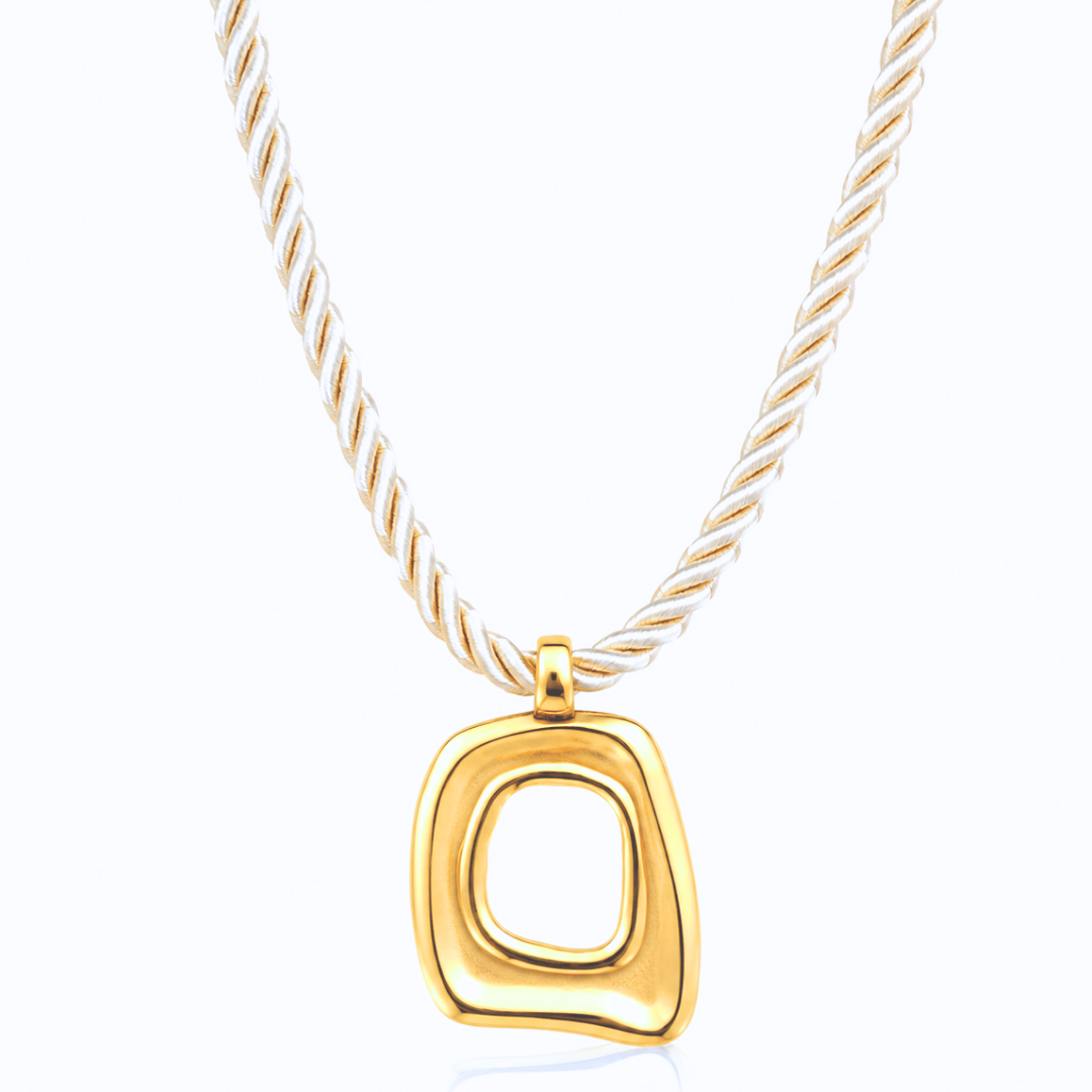 EVA NECKLACE