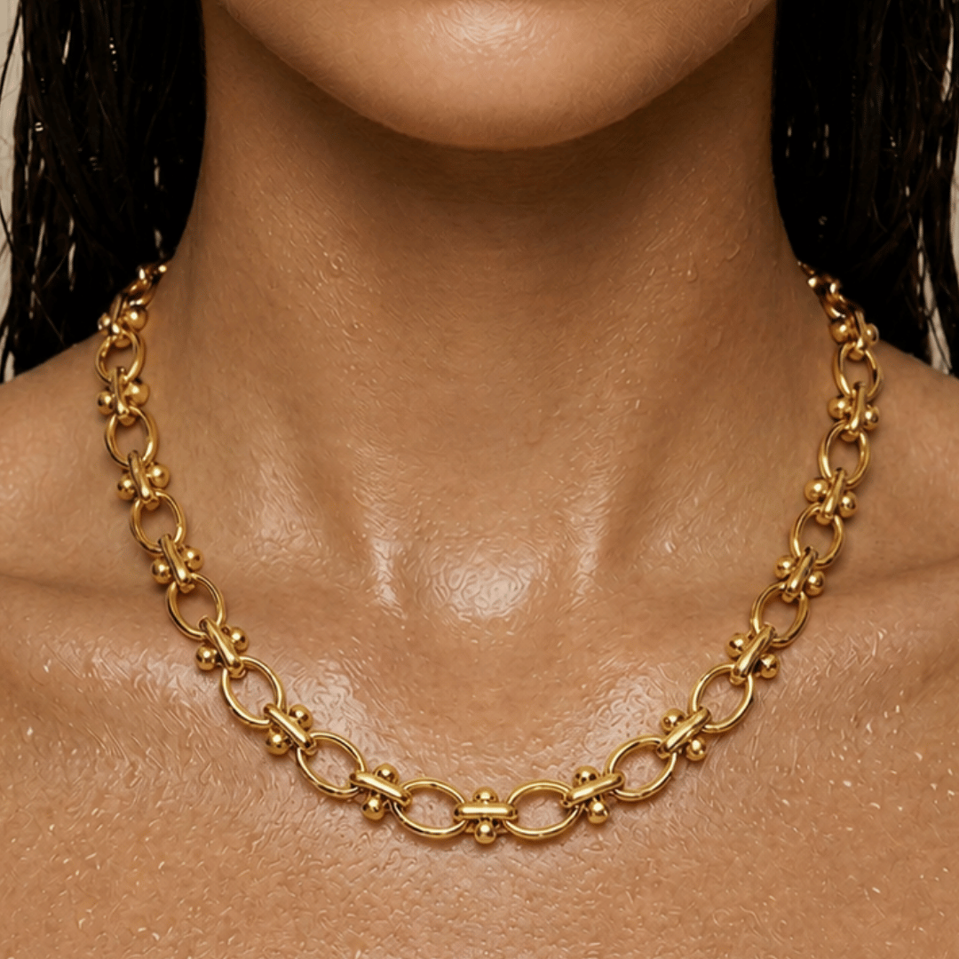 DANA NECKLACE