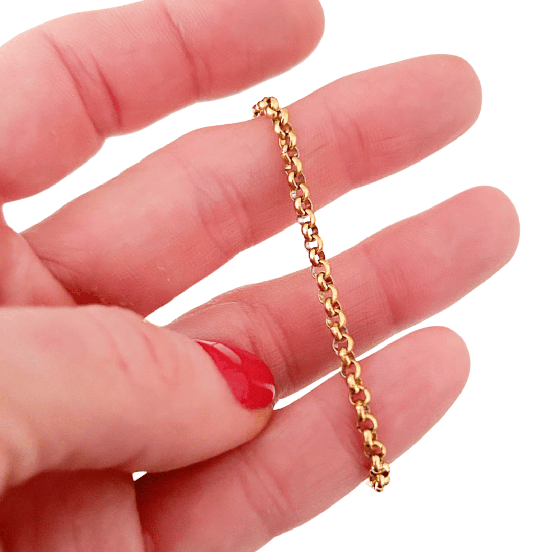 LAINEY NECKLACE